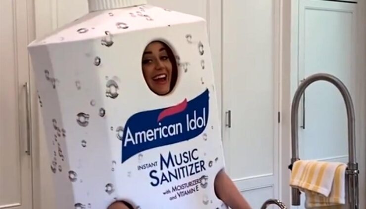 Katy Perry dressed as a bottle of hand sanitizer