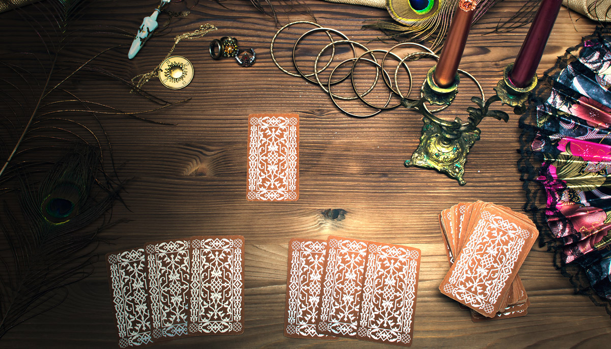Tarot cards and candles